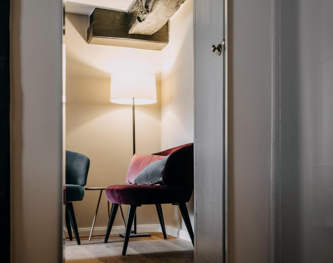 Hotel Zum Heidkrug & Cafe Lil Линебург Экстерьер фото