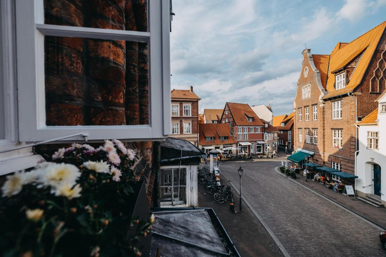 Hotel Zum Heidkrug & Cafe Lil Линебург Экстерьер фото